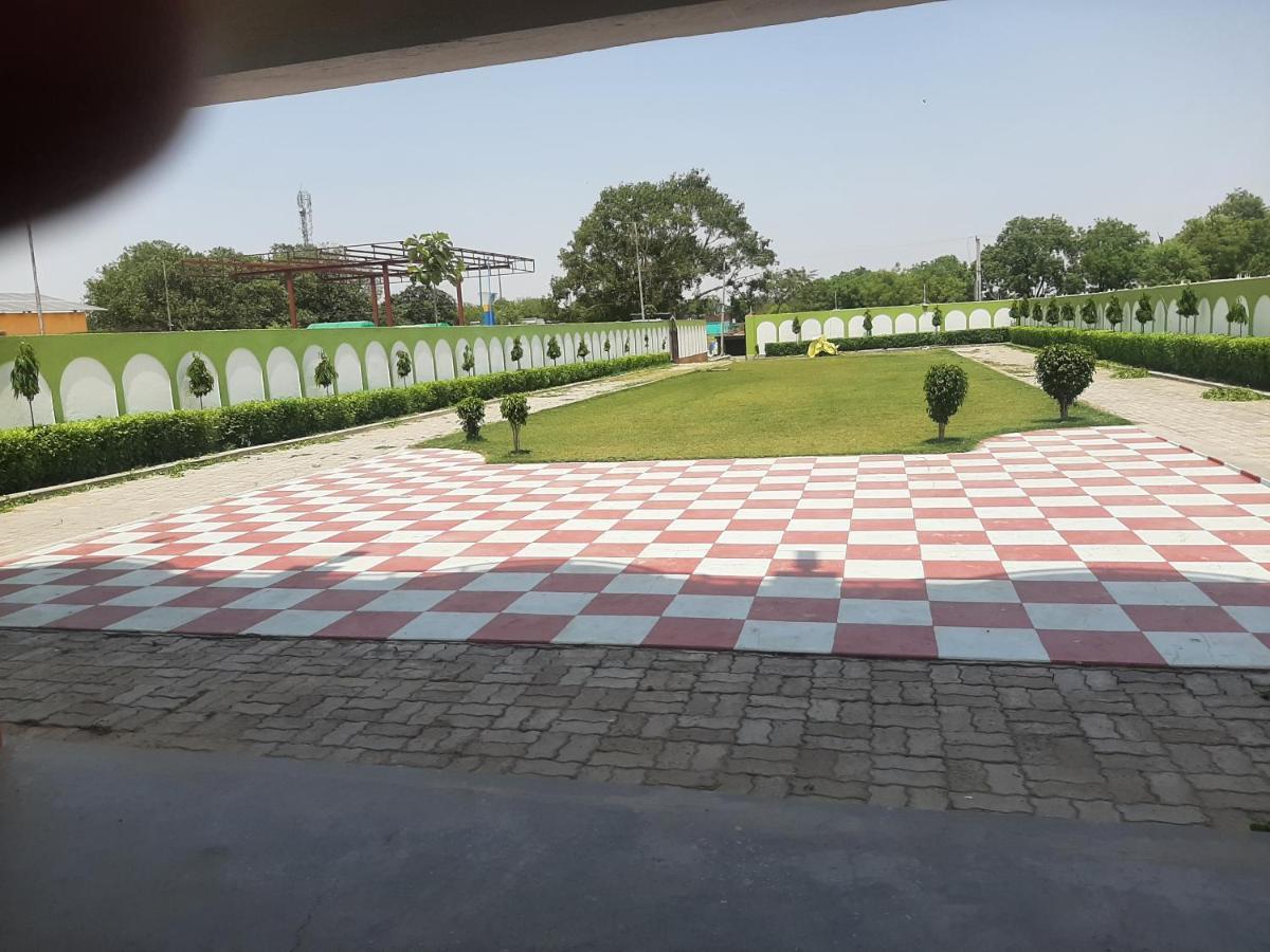 Hotel Vaidehi - Varanasi — Photos 3